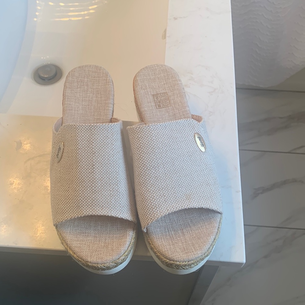 Brand new beige slides